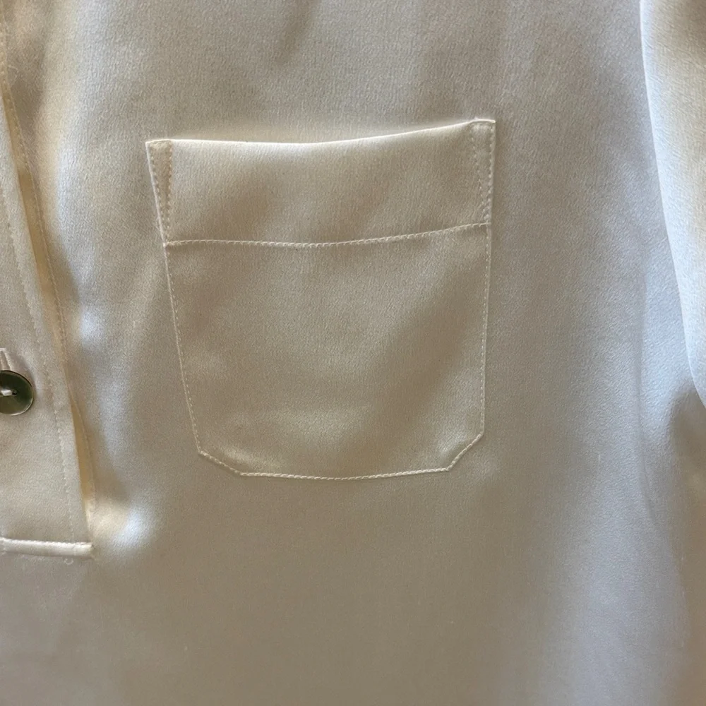 VINCE PEARL COLOR SILK SIZE XS BUTTON DOWN SHORT SLEEVE TOP - Picture 3 of 12